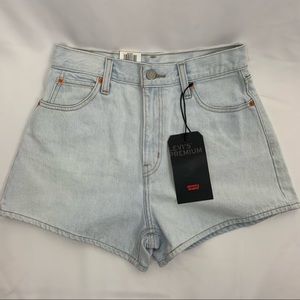 ❌SOLD❌ Levi Womens Shorts